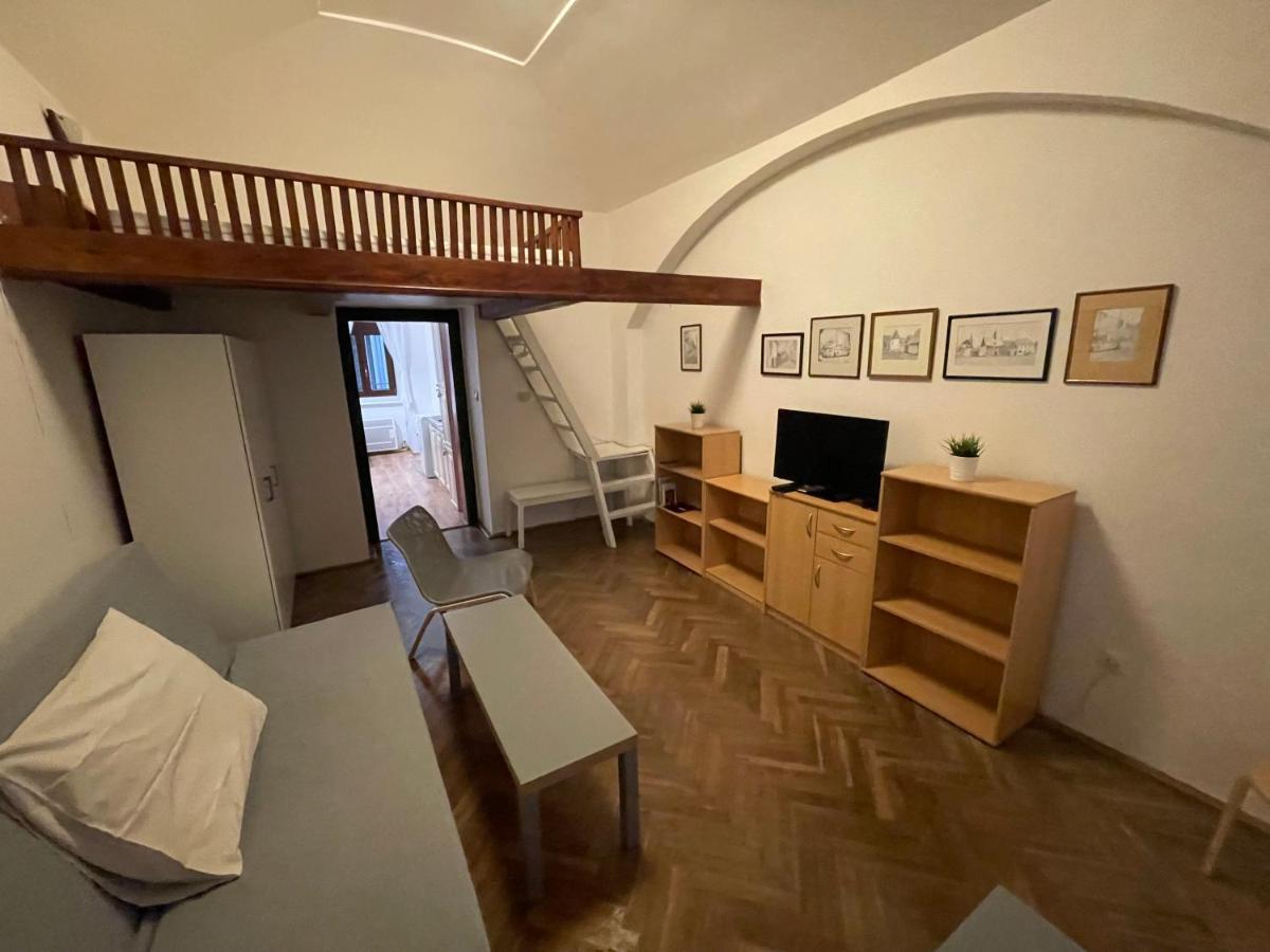 Apartment Jackie Prague Exterior photo